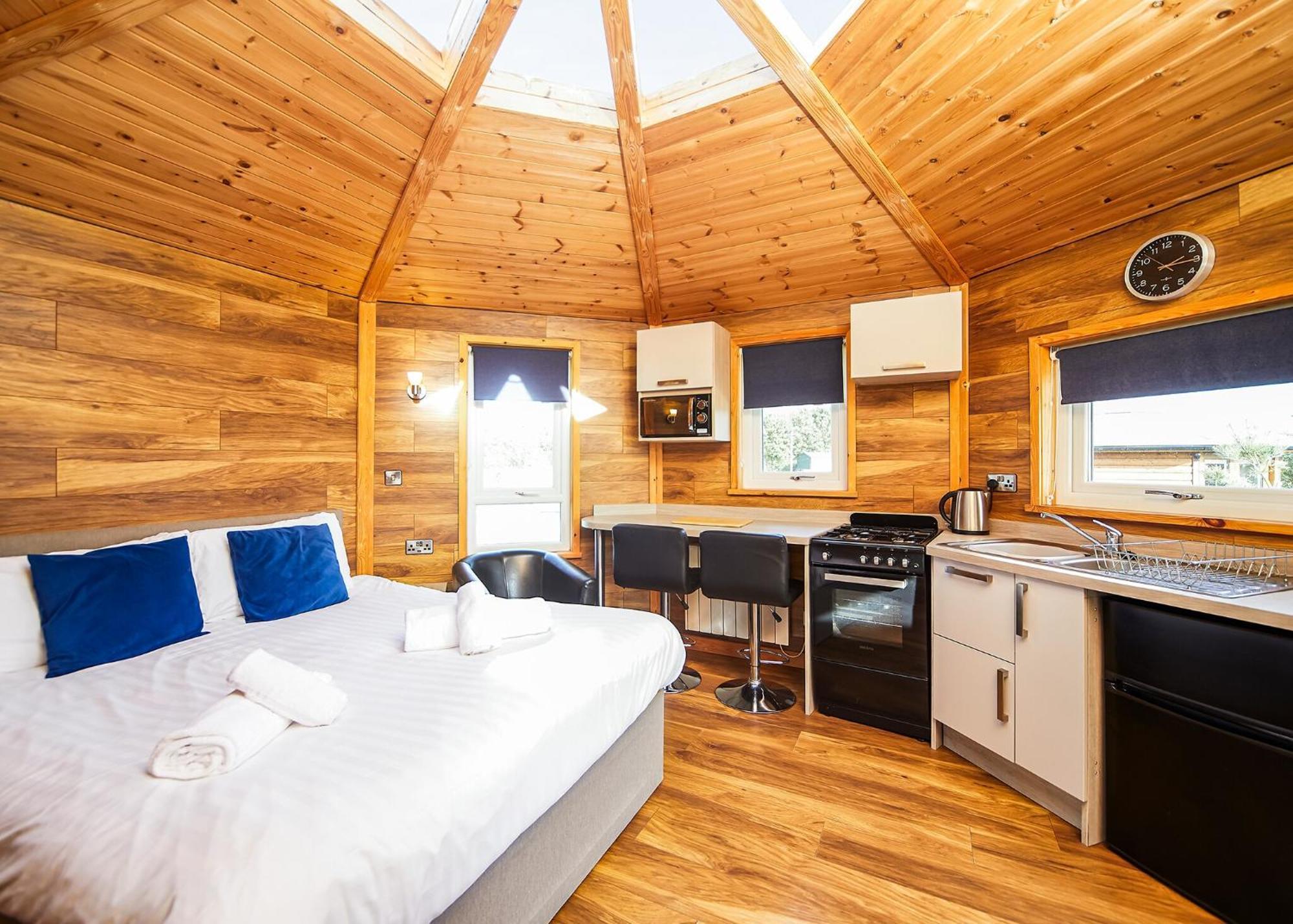 Green Meadows Park Garton Habitación foto